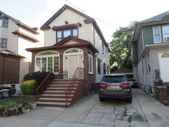 Single-family for Sale Midwood, Brooklyn