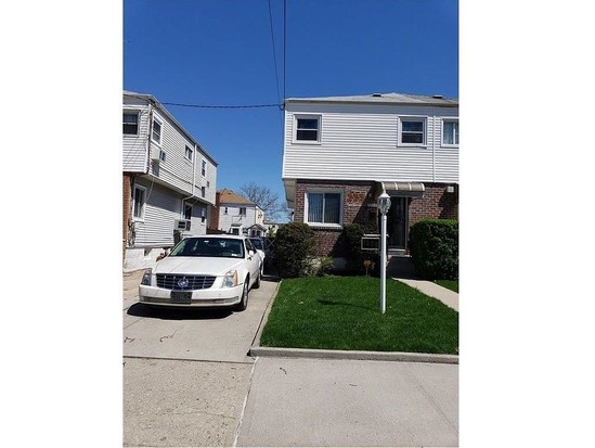 Single-family for Sale Canarsie, Brooklyn