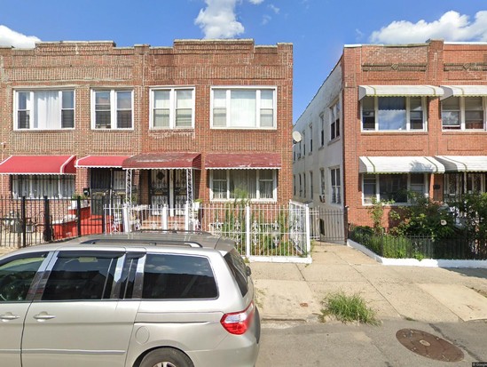 Multi-family for Pre-foreclosure Soundview, Bronx