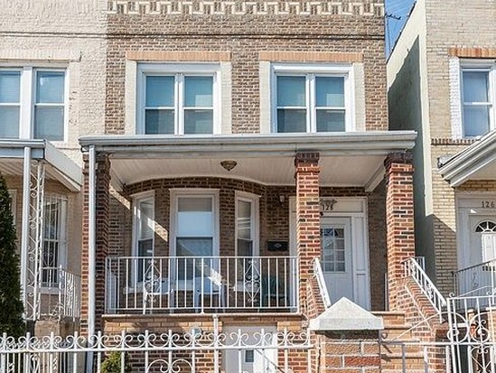 Single-family for Sale Flatbush, Brooklyn