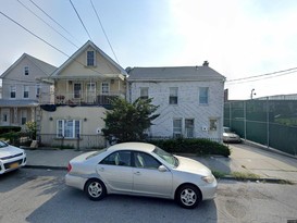 Home for Pre-foreclosure Canarsie, Brooklyn