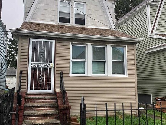 Single-family for Sale Richmond Hill, Queens