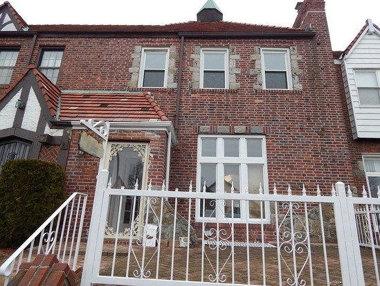 Single-family for Pre-foreclosure / auction South Jamaica, Queens