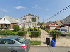 Home for Pre-foreclosure / auction Laurelton, Queens