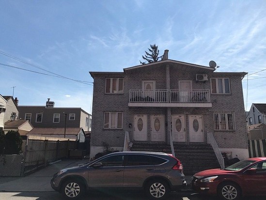 Single-family for Pre-foreclosure / auction Richmond Hill, Queens