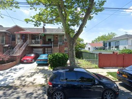 Home for Pre-foreclosure / auction Canarsie, Brooklyn