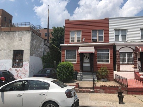 Single-family for Pre-foreclosure / auction Kensington, Brooklyn