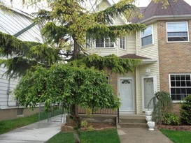 Home for Foreclosed Graniteville, Staten Island