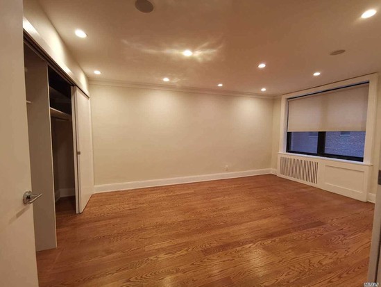 Condo for Sale Flushing, Queens