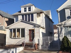 Home for Pre-foreclosure / auction South Ozone Park, Queens