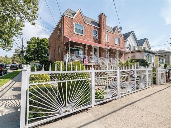 Single-family for Sale Pelham Gardens, Bronx