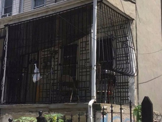 Single-family for Pre-foreclosure / auction Concourse, Bronx