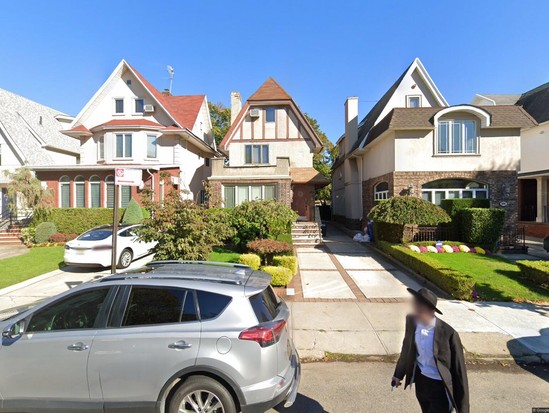 Single-family for Pre-foreclosure / auction Midwood, Brooklyn