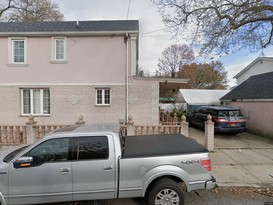 Home for Pre-foreclosure / auction South Ozone Park, Queens