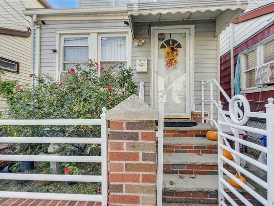 Single-family for Sale South Ozone Park, Queens