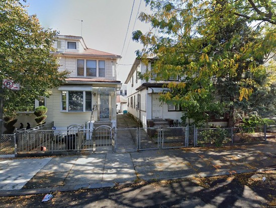 Single-family for Sale Midwood, Brooklyn