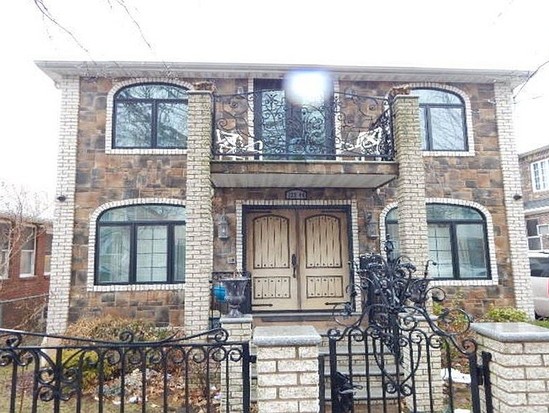 Single-family for Pre-foreclosure / auction South Ozone Park, Queens