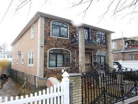 Home for Pre-foreclosure / auction South Ozone Park, Queens