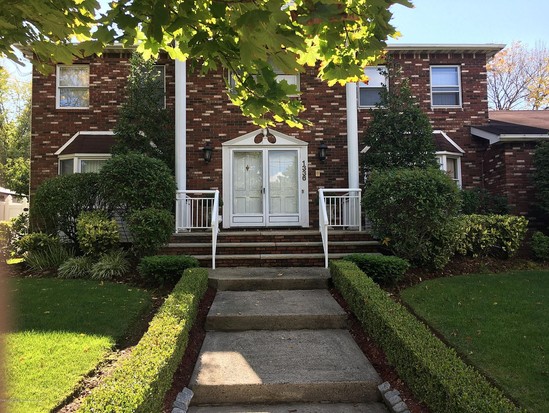 Single-family for Sale Woodrow, Staten Island