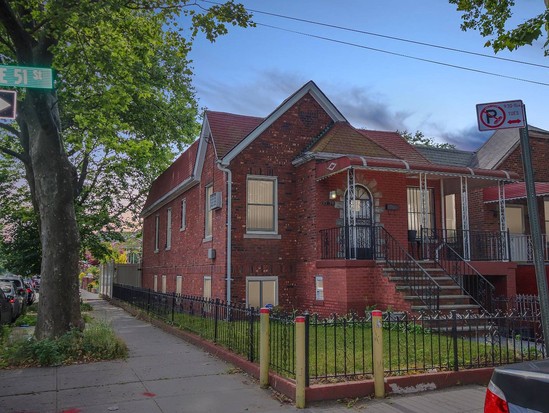 Single-family for Contingent East Flatbush, Brooklyn