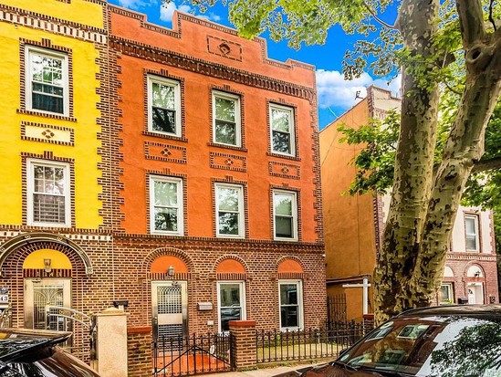 Multi-family for Sale Parkchester, Bronx