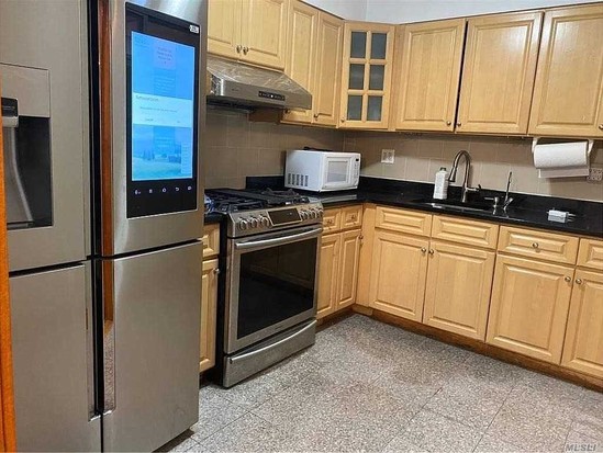 Condo for Sale Flushing, Queens