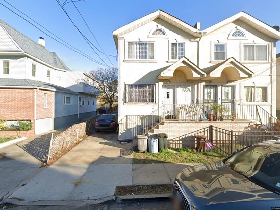 Multi-family for Pre-foreclosure / auction Far Rockaway, Queens