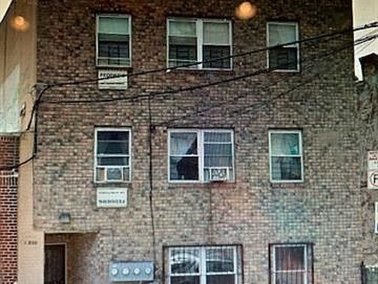 Multi-family for Pre-foreclosure / auction Concourse, Bronx