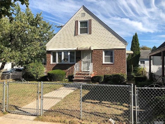 Single-family for Sale Rosedale, Queens