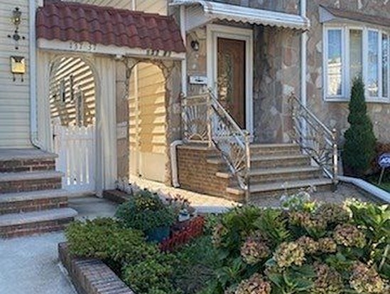 Single-family for Sale Laurelton, Queens