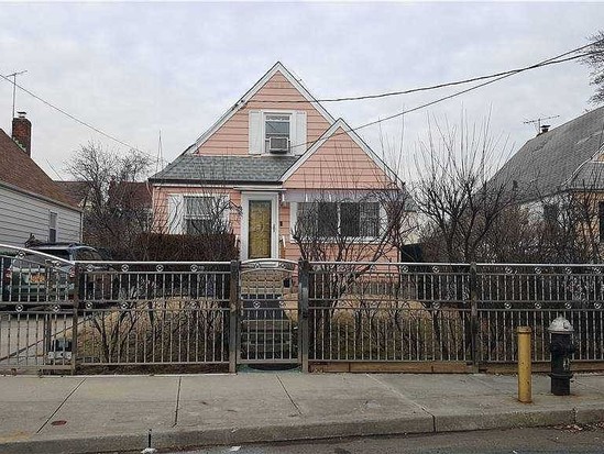 Single-family for Sale Rosedale, Queens