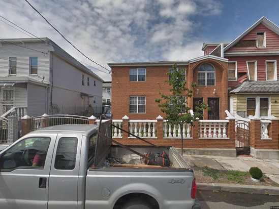 Multi-family for Pre-foreclosure South Jamaica, Queens