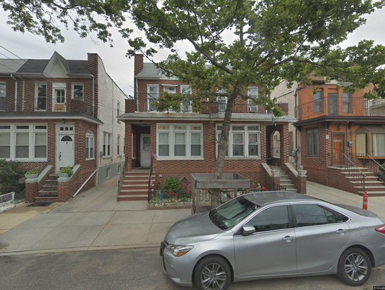 Single-family for Pre-foreclosure / auction Ozone Park, Queens