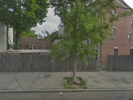 Home for Pre-foreclosure / auction Morrisania, Bronx