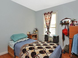 Home for Sale Briarwood, Queens