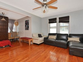 Home for Sale Briarwood, Queens