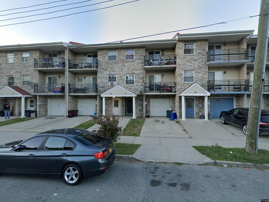 Multi-family for Pre-foreclosure / auction East New York, Brooklyn