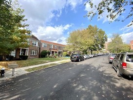 Home for Sale Briarwood, Queens