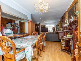 Home for Sale Briarwood, Queens