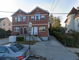 Home for Pre-foreclosure Far Rockaway, Queens