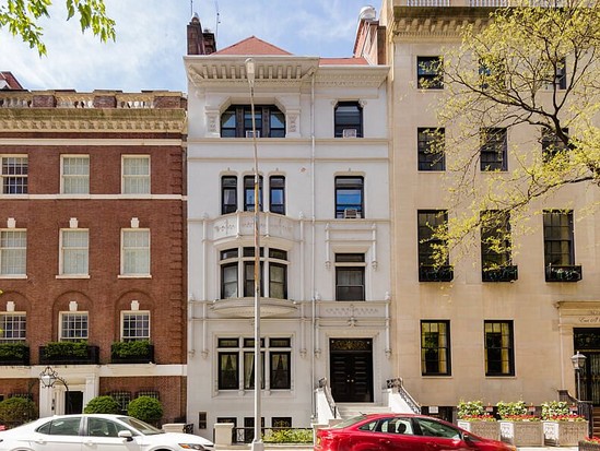 Multi-family for Sale Upper East Side, Manhattan