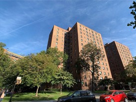 Home for Sale Parkchester, Bronx