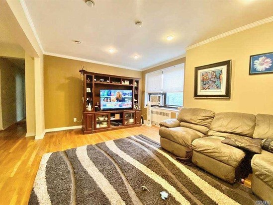 Condo for Sale Flushing, Queens