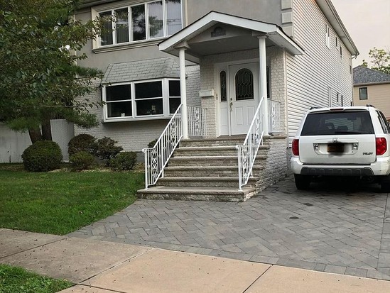 Single-family for Sale Meiers Corners, Staten Island