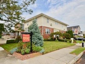 Home for Sale Belle Harbor, Queens