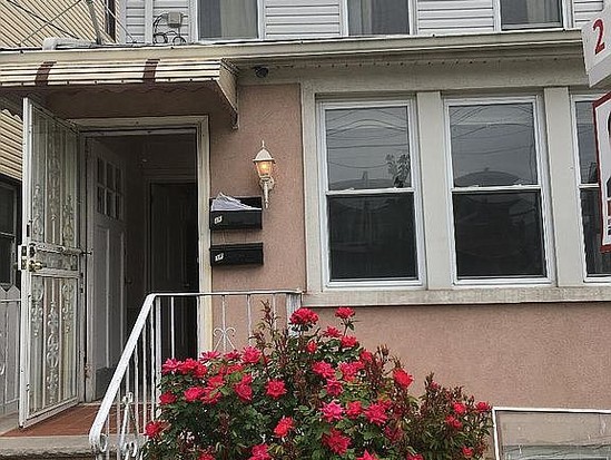 Multi-family for Sale Flushing, Queens