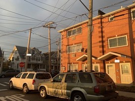 Home for Pre-foreclosure / auction Far Rockaway, Queens