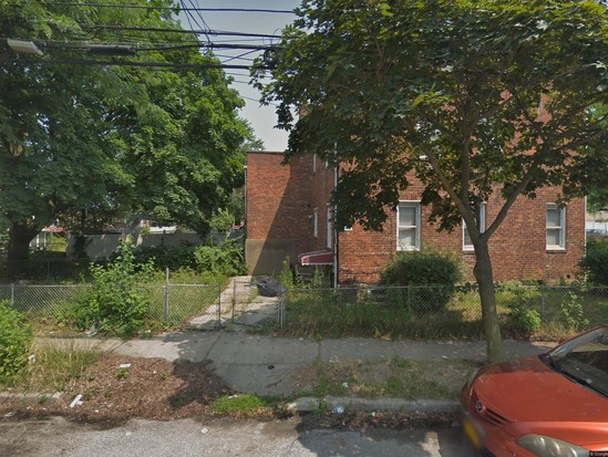 Multi-family for Pre-foreclosure / auction Springfield Gardens, Queens