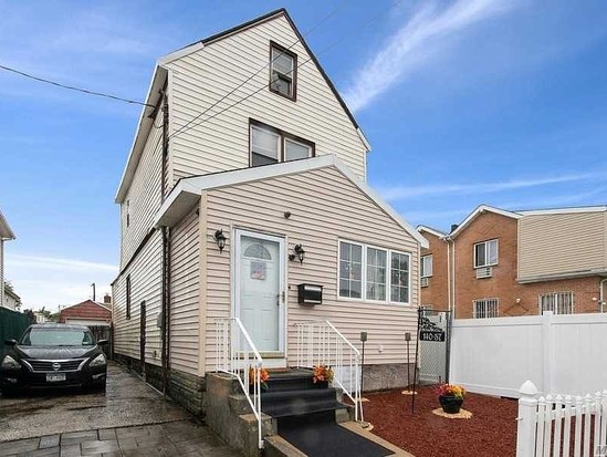 Single-family for Sale Springfield Gardens, Queens