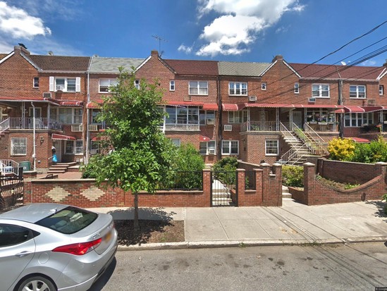 Multi-family for Pre-foreclosure Canarsie, Brooklyn